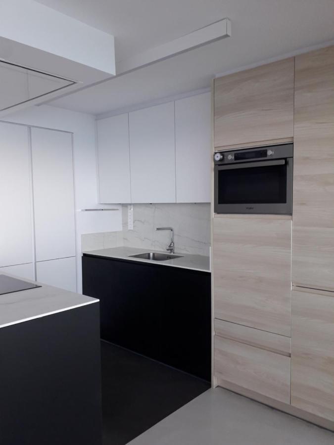 Jacuzzi & Sauna Apartment ! Salou Eksteriør billede